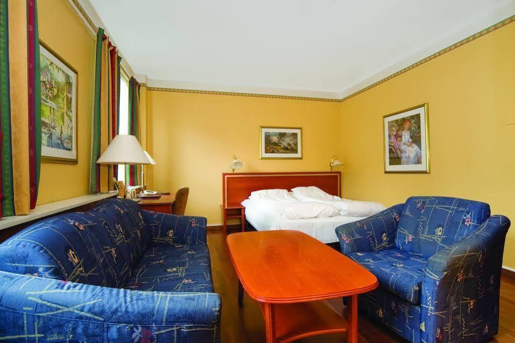 Comfort Hotel Finnsnes Exterior foto